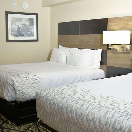 Clarion Pointe Jacksonville Near Camp Lejeune Bagian luar foto