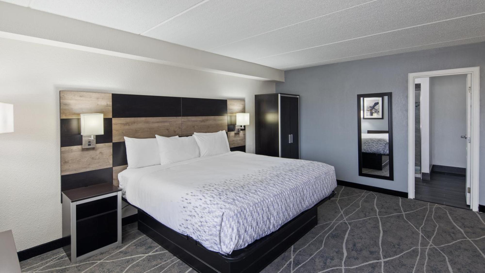 Clarion Pointe Jacksonville Near Camp Lejeune Bagian luar foto